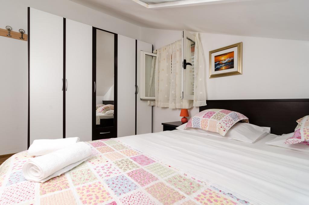 Apartment Mala Ana Dubrovnik Room photo